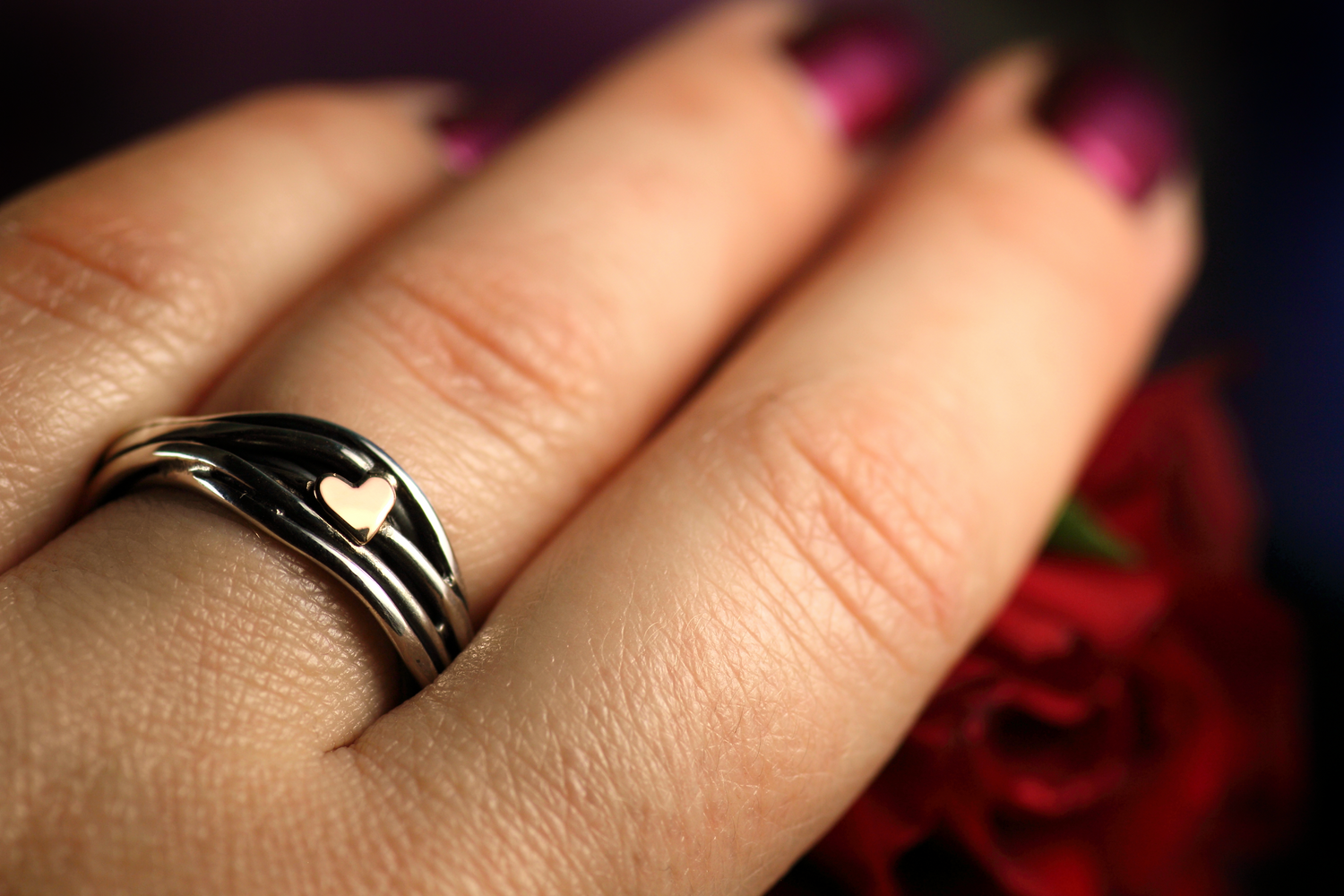 HERZ AUS GOLD INFINITY Unikat Ring aus Silber 925 mit 18k Rosé Gold · C · Ringgrösse EU 53