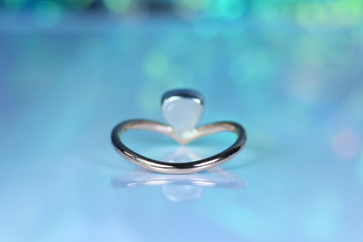 AURORA ETERNA bicolor ring in 18k rose gold with black opal in silver · EU 50 - 51