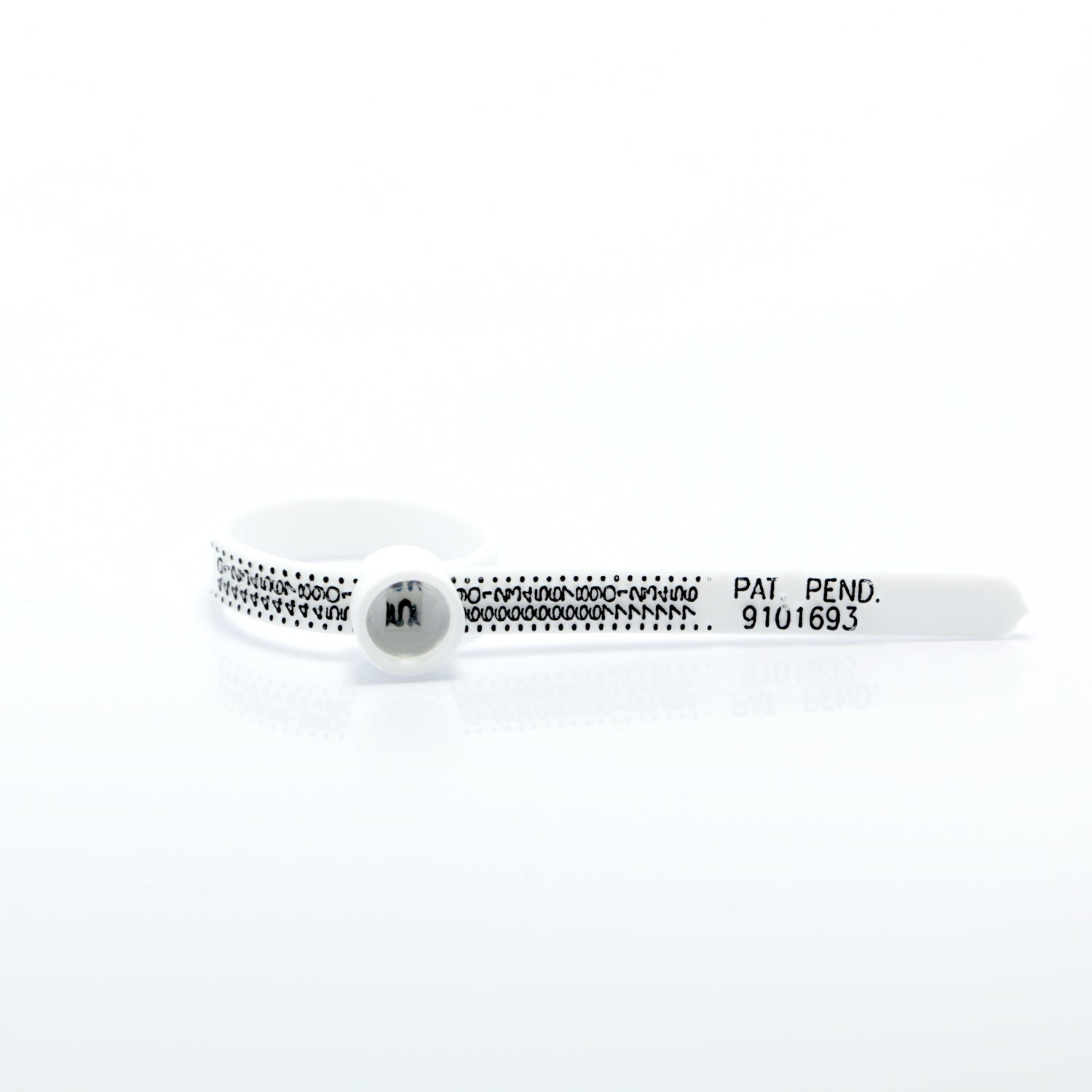 Determine ring size with Ringsizer measuring aid – EU ring measuring tape for a perfect fit