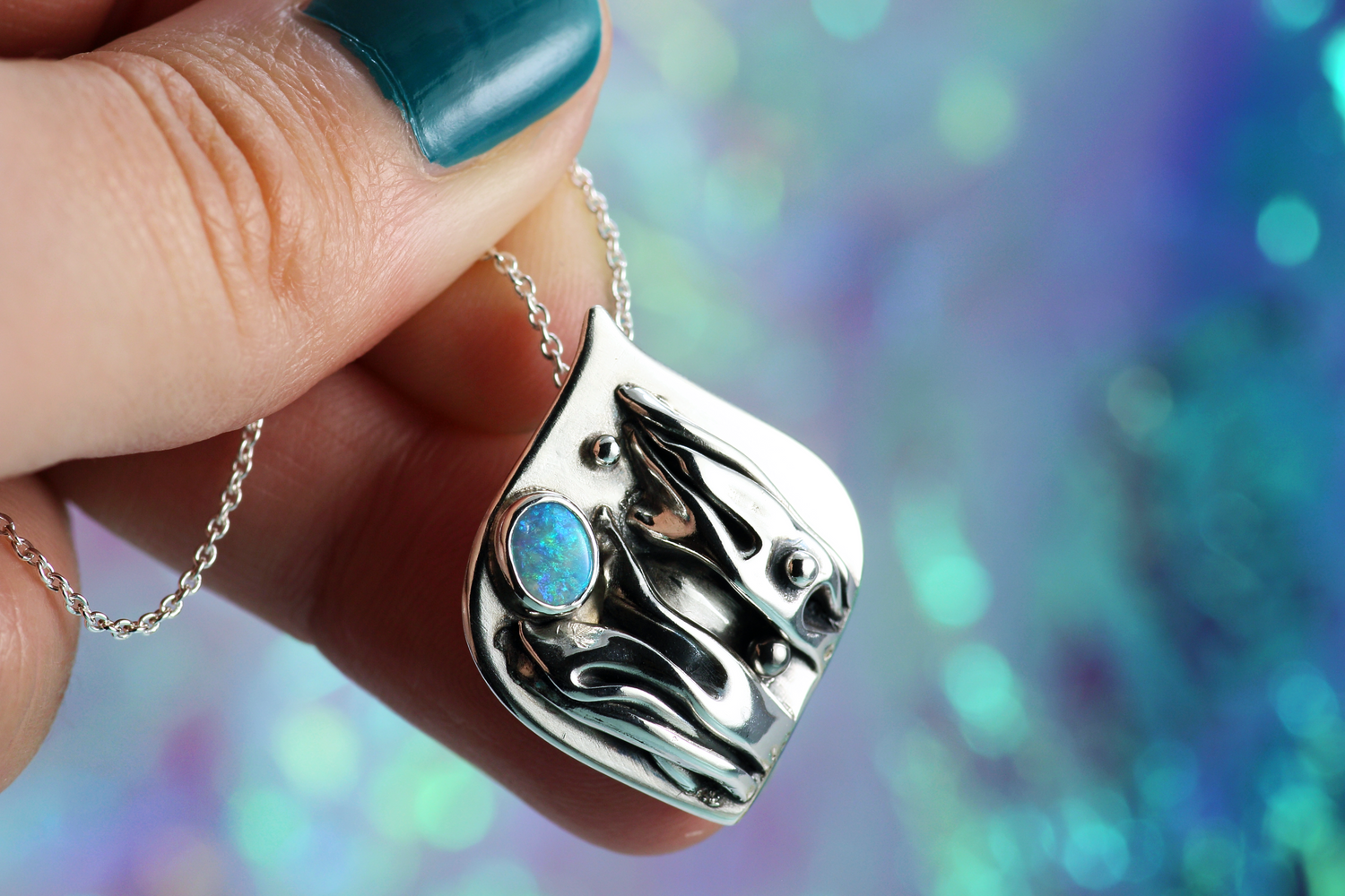 OASIS silver pendant with green-blue Lightning Ridge Opal